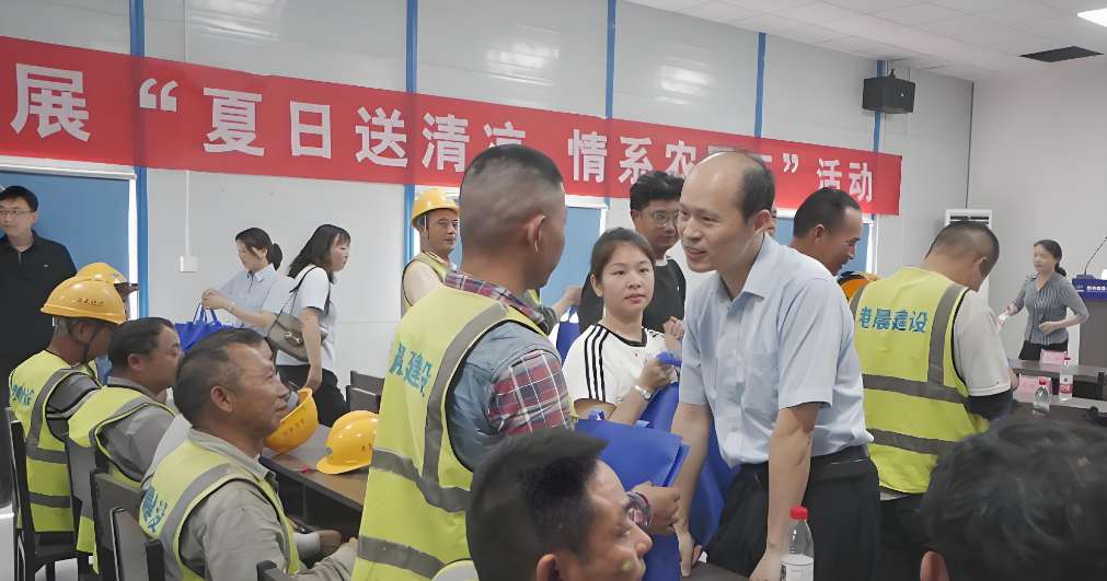 工資監管系統護航農民工！岳陽市啟動保障工資支付的“安薪”新計劃